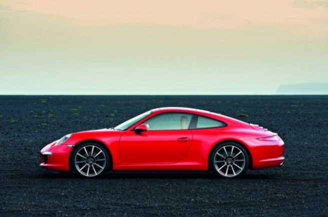 Nuova Porsche 911 2012: immagini ufficiali