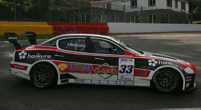 Bertolini campione Superstars 2011