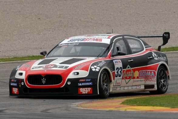 Bertolini campione Superstars 2011