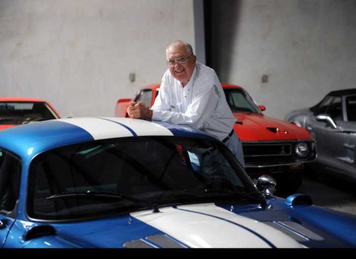 Carroll Shelby (1923 - 2012): la storia nelle immagini