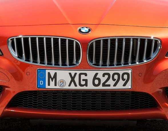 BMW Z4 Roadster 2013: immagini ufficiali