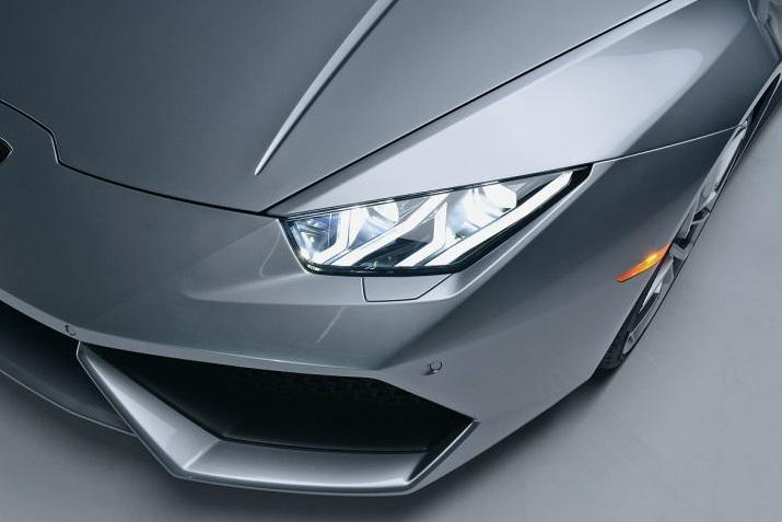 Lamborghini Huracan: prime immagini ufficiali