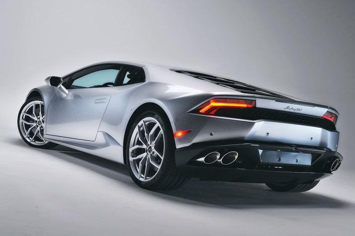 Lamborghini Huracan: prime immagini ufficiali