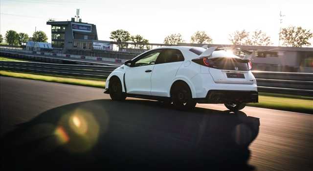 Honda Civic Type R: nuove immagini