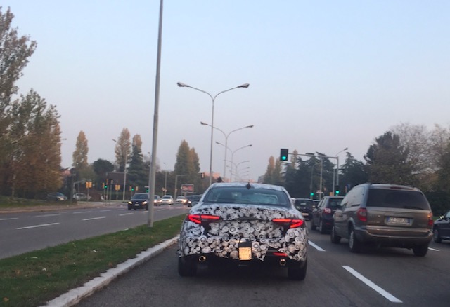 Alfa Romeo Giulia, nuove foto spia