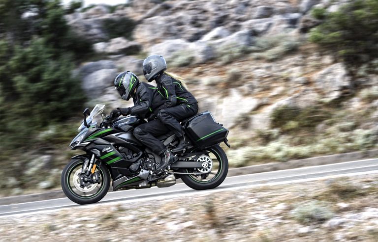 La nuova Kawasaki Ninja 1000 SX