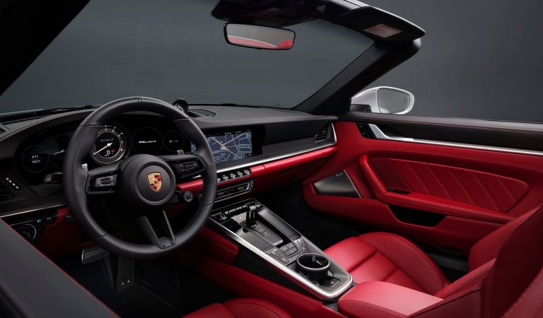 Porsche 911 Turbo S Cabriolet 2020: immagini ufficiali