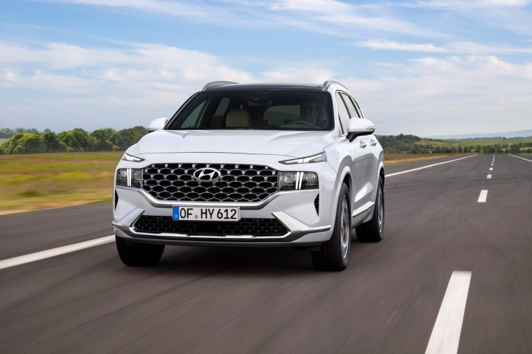 Hyundai Santa Fe 2020: immagini ufficiali