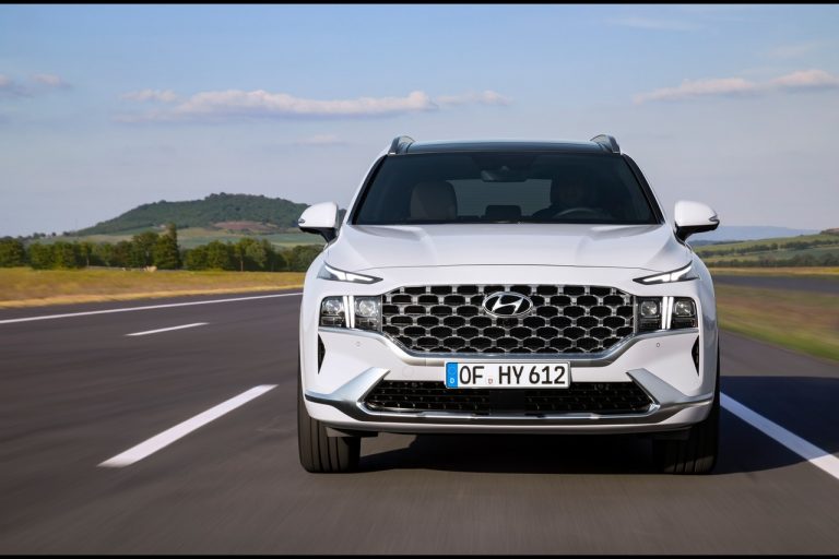 Hyundai Santa Fe 2020: immagini ufficiali