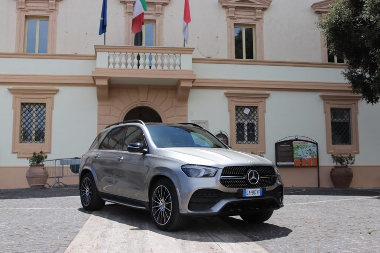 Mercedes GLE 350de 4MATIC: immagini ufficiali