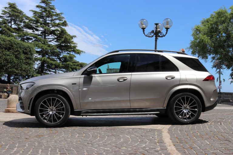 Mercedes GLE 350de 4MATIC: immagini ufficiali