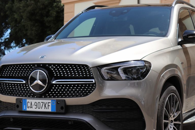 Mercedes GLE 350de 4MATIC: immagini ufficiali