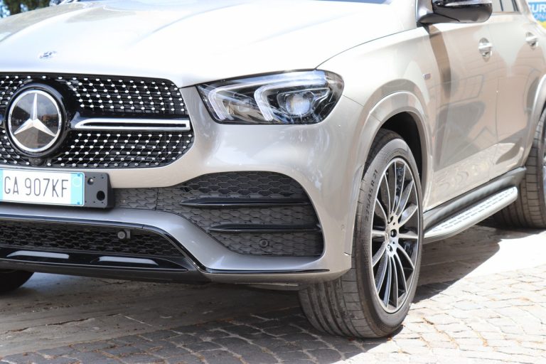 Mercedes GLE 350de 4MATIC: immagini ufficiali