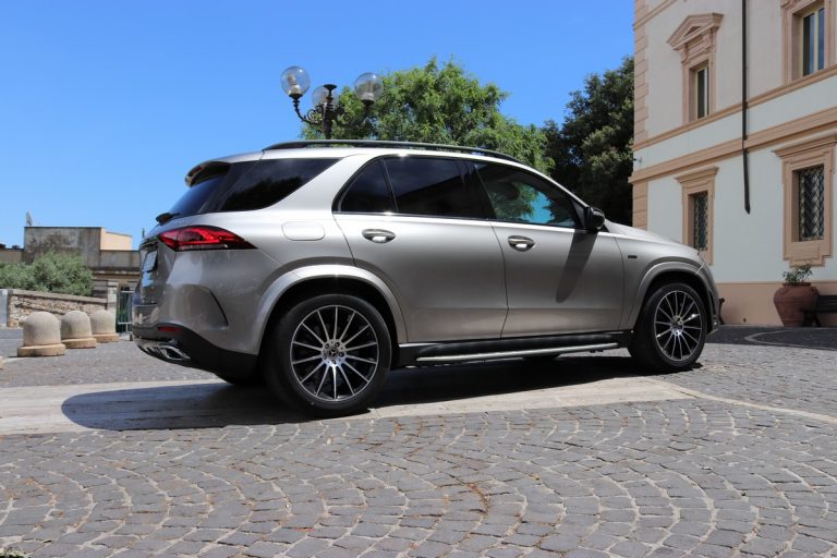 Mercedes GLE 350de 4MATIC: immagini ufficiali