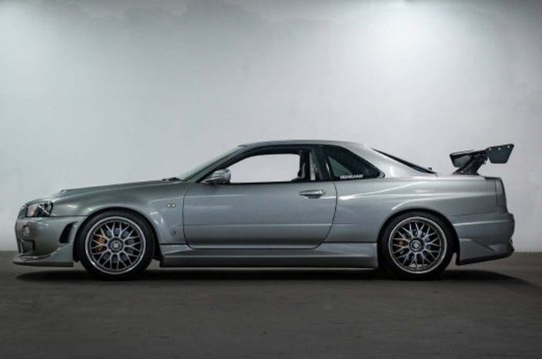 Nissan Skyline GT-R R34 V-Spec ex Paul Walker