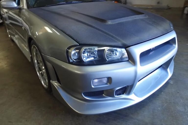 Nissan Skyline GT-R R34 V-Spec ex Paul Walker