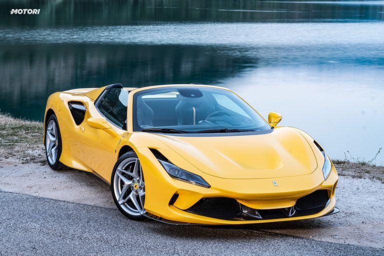 Ferrari F8 Spider: la prova su strada