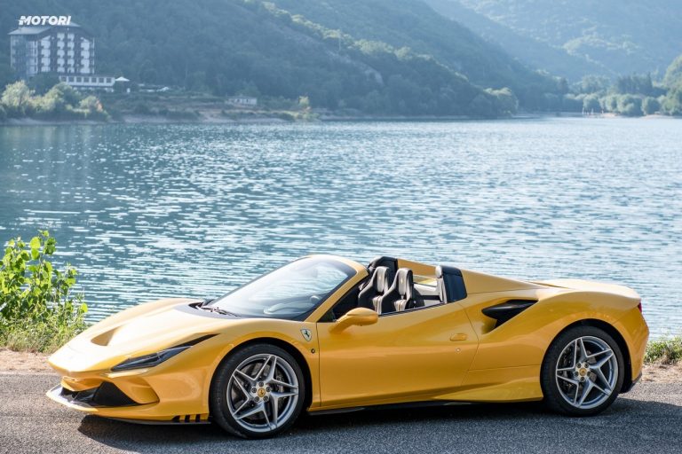 Ferrari F8 Spider: la prova su strada