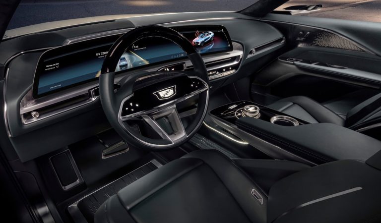 Cadillac Lyriq Concept: immagini ufficiali