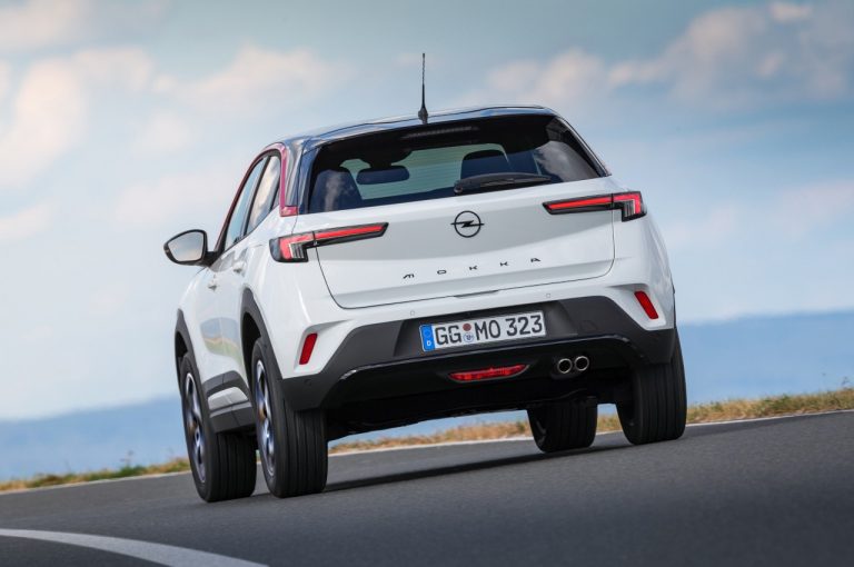 Opel Mokka 2021: immagini ufficiali