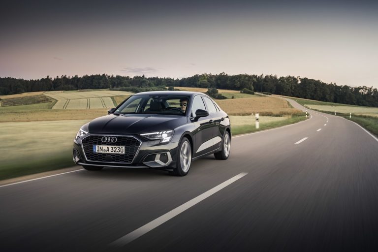 Audi A3 1.0 TFSI MHEV e 1.5 g-tron: immagini ufficiali