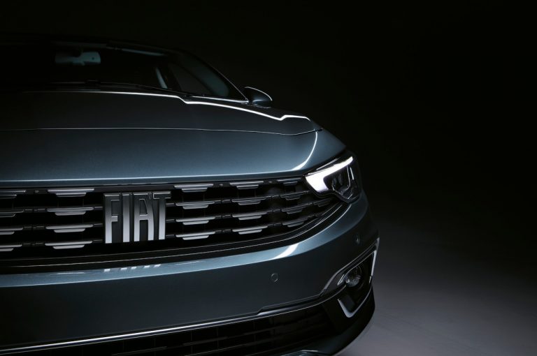 Fiat Tipo Life, City Life, Cross e City Cross 2021: immagini ufficiali