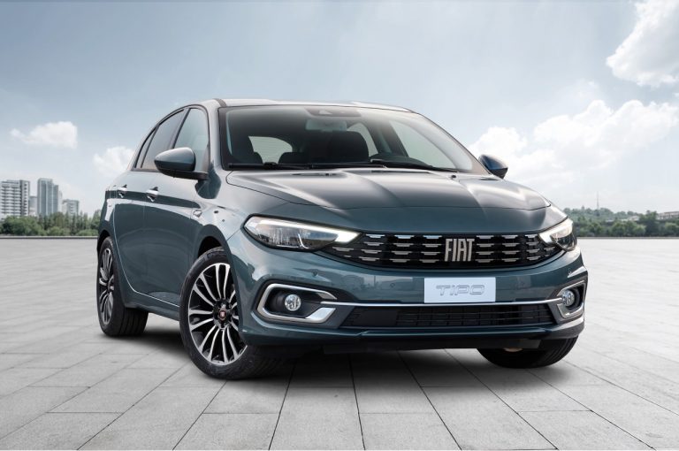 Fiat Tipo Life, City Life, Cross e City Cross 2021: immagini ufficiali