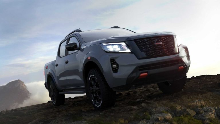 Nuovo Nissan Navara: immagini ufficiali