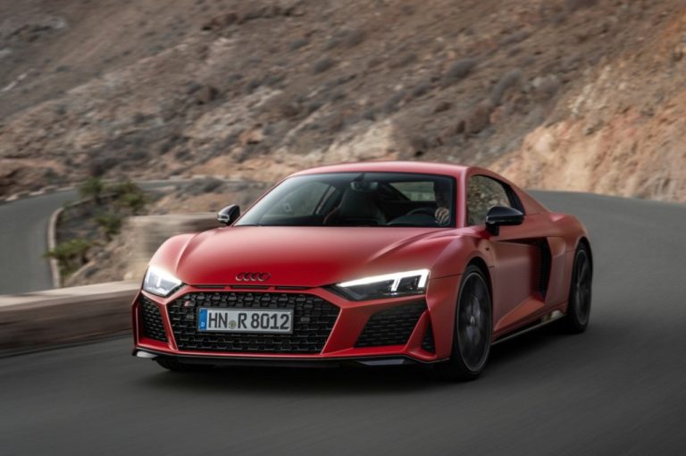 Audi R8 V10 performance RWD 2022: immagini ufficiali