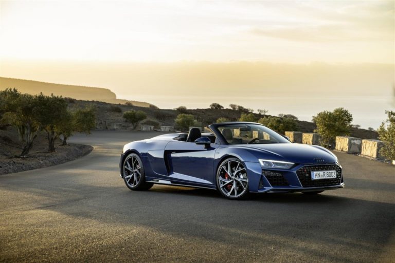 Audi R8 V10 performance RWD 2022: immagini ufficiali