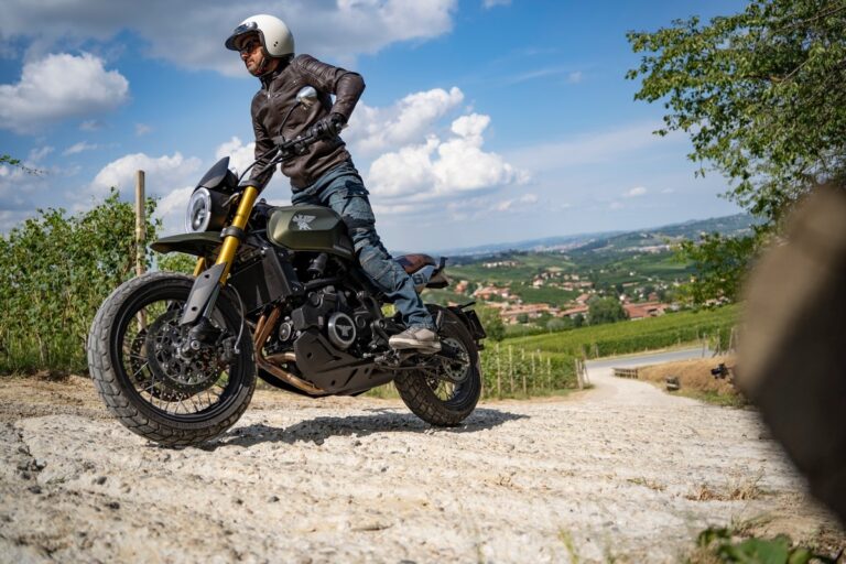 Moto Morini: la gamma Seiemmezzo