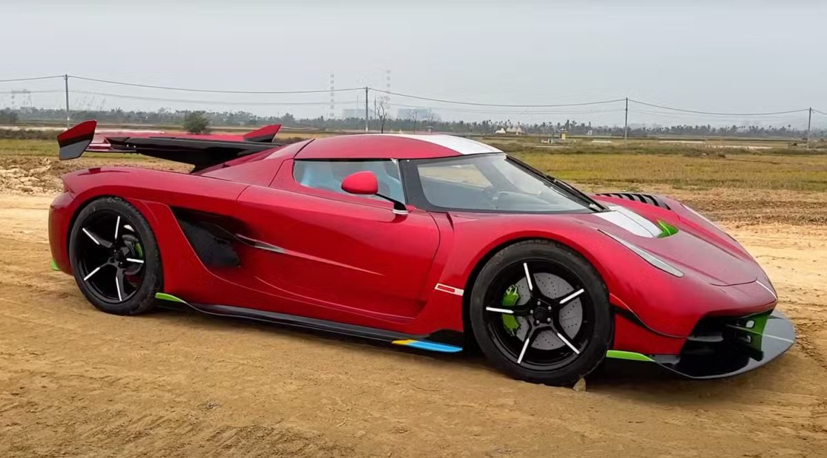 Koenigsegg Jesko "low cost": la replica vietnamita che sfida ogni limite [VIDEO]