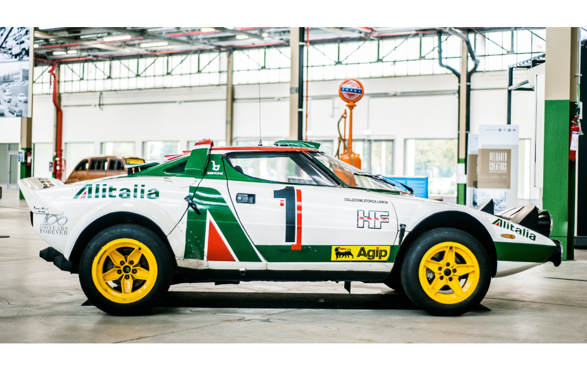 Lancia e le sue leggendarie vetture sfilano al Rally Racing Meeting 2025