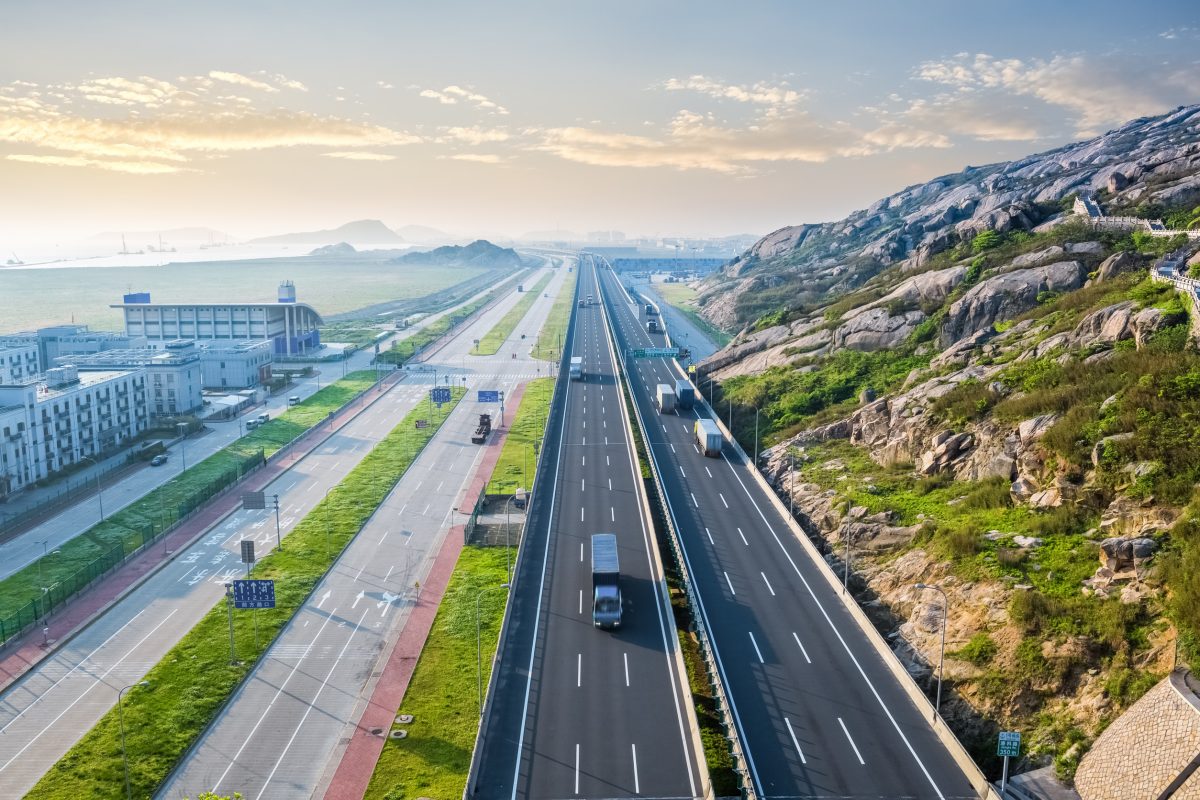 Guida troppo lenta in autostrada, automobilista sanzionato