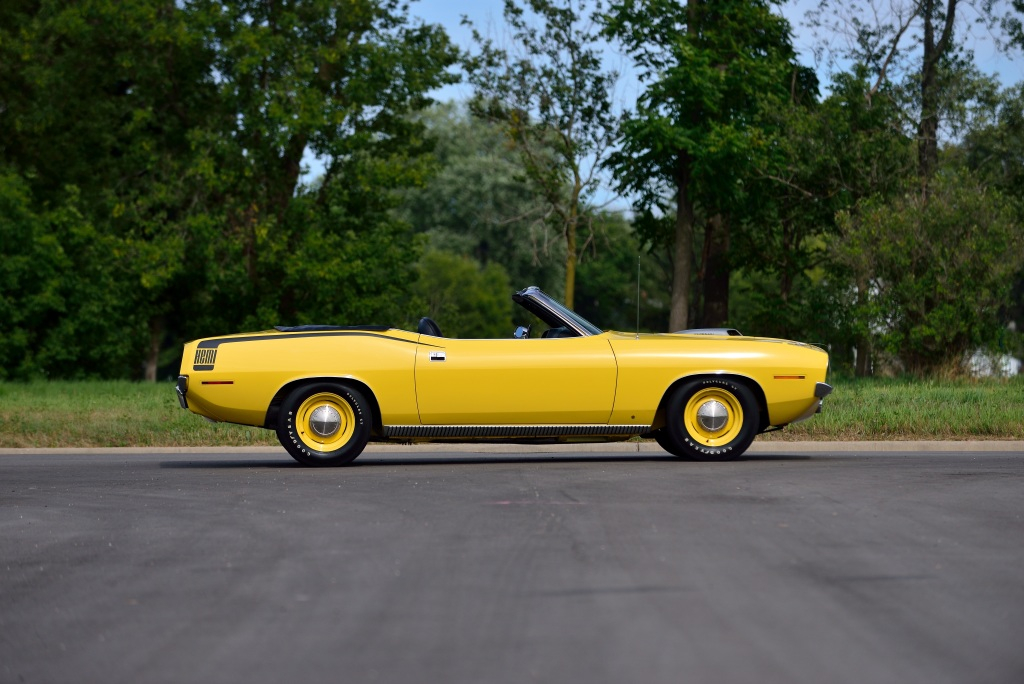 Plymouth Hemi Cuda Convertible profilo